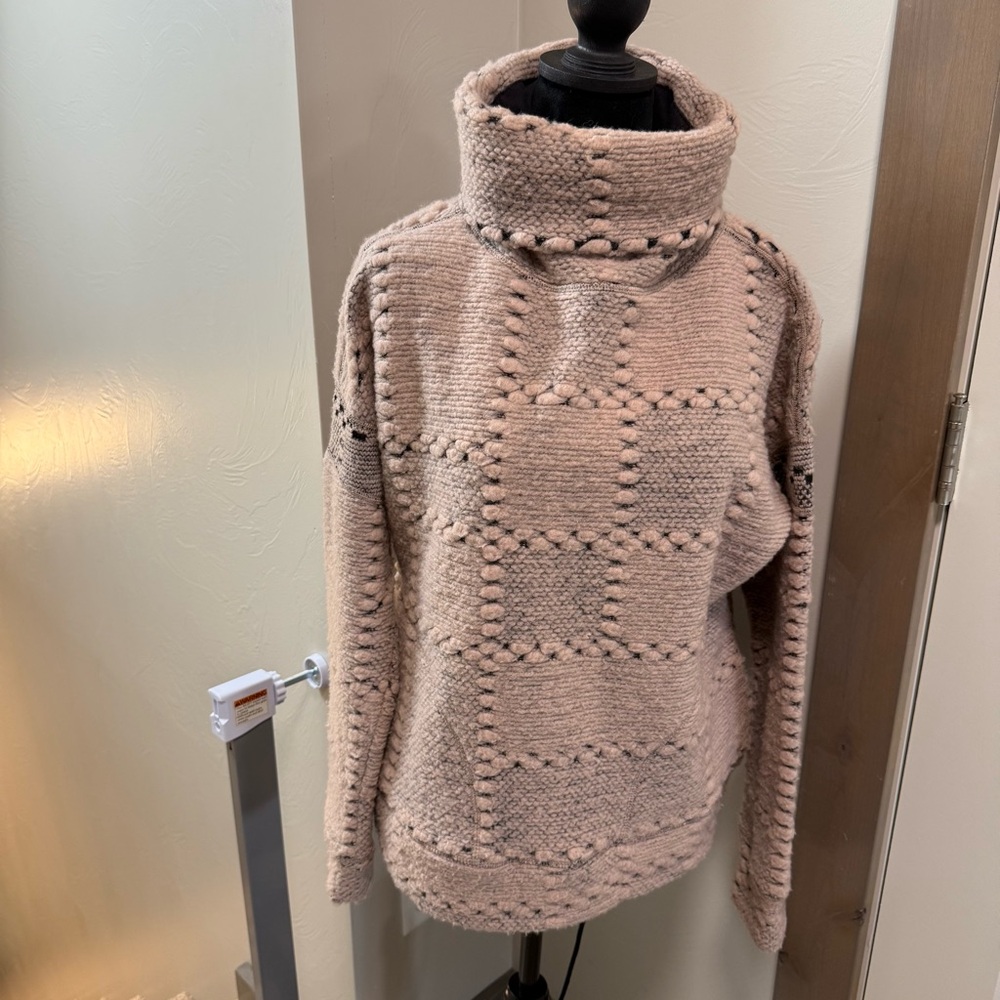 prAna Crestland Pullover Turtleneck Sweater Textured Wool Blend Pink Lined Knit‎
